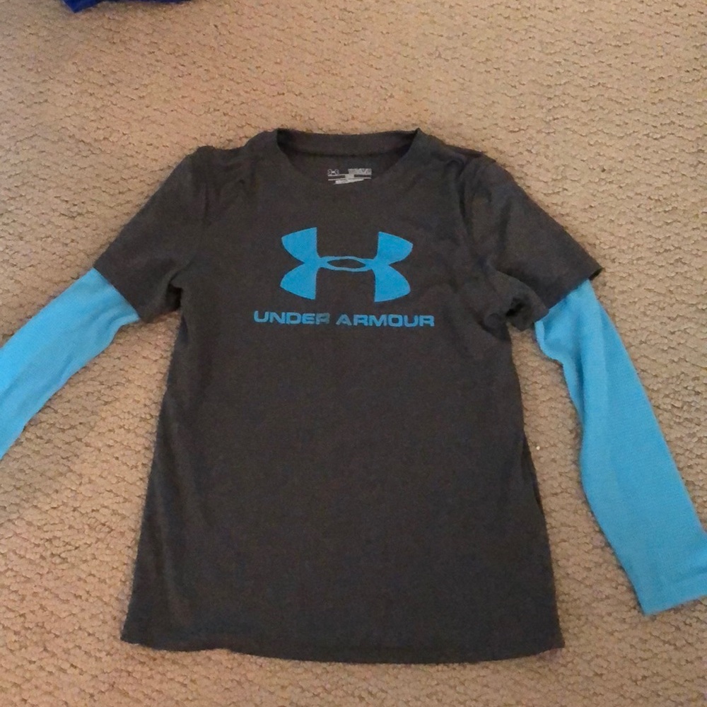 Boy’s Under Armour Long Sleeve Athletic Tee